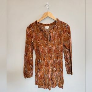 Woman's Long Sleeve Blouse